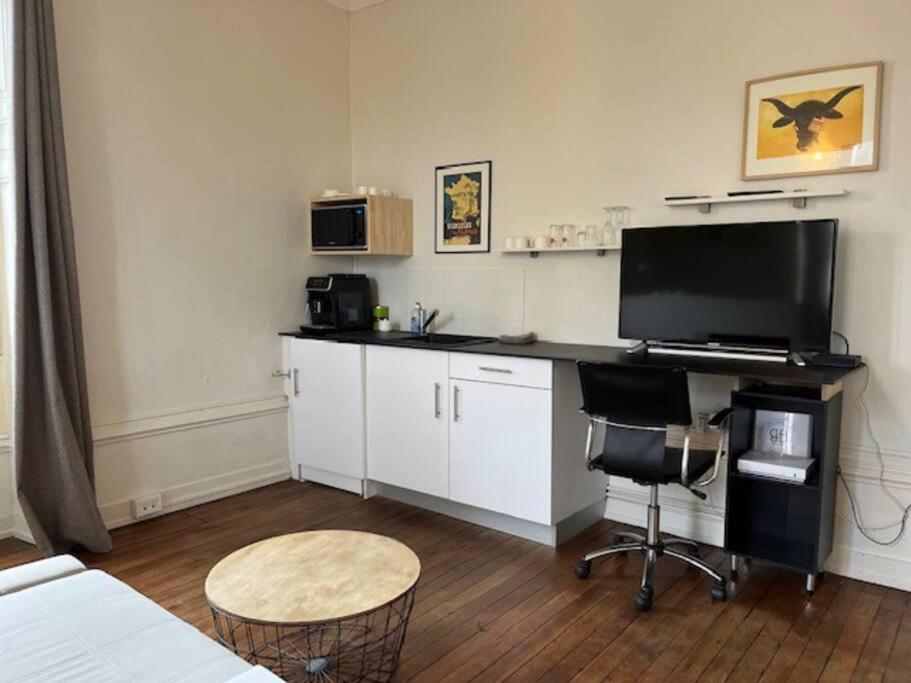 #Le Maitre Du Navire - Grand Studio - Hyper Centre Apartment Brive-la-Gaillarde Ngoại thất bức ảnh